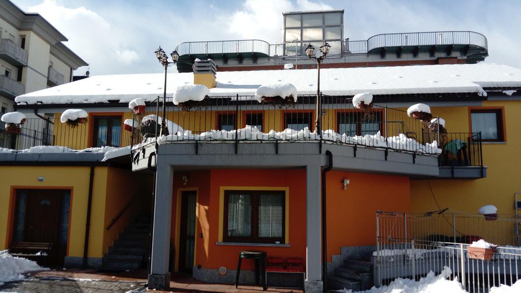 La Casa Del Grillo 1 Bed & Breakfast Aosta Exterior foto