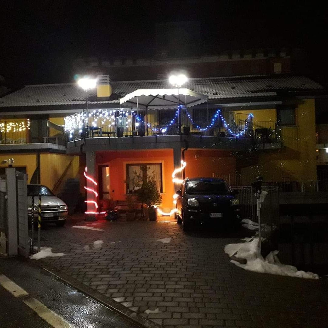 La Casa Del Grillo 1 Bed & Breakfast Aosta Exterior foto